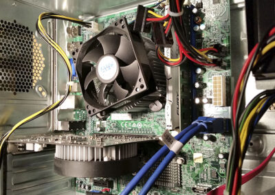 Pc motherboard efter rensning Micha elektronik og pc service